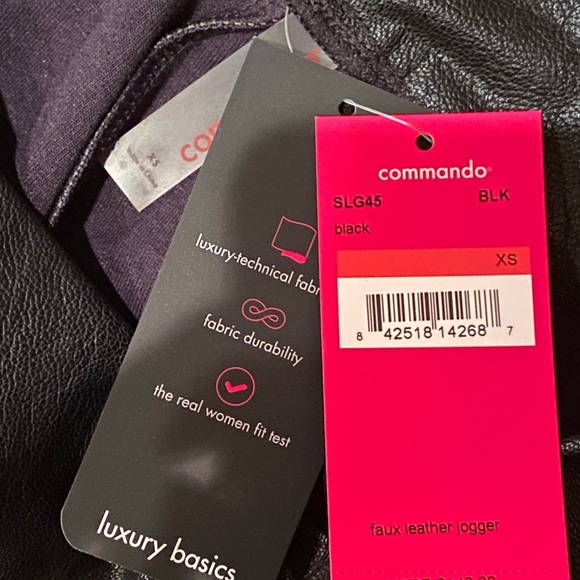 Commando Luxury Basics | Faux Leather Joggers - Picture 10 of 10